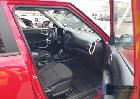 2020 Kia Soul Lx z USA, uszkodzony, nr VIN KNDJ23AU0L7727085